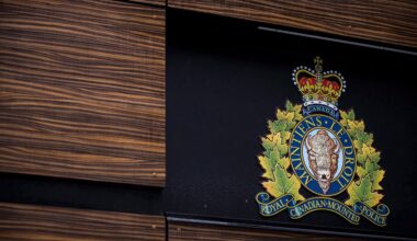 1 killed, 1 injured in dirt bike, pickup truck collision west of Edmonton