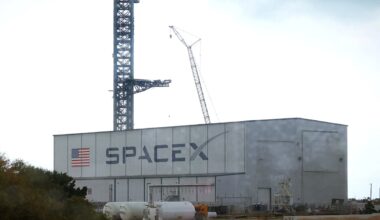 The unconventional logic behind SpaceX’s $1.75-trillion price tag