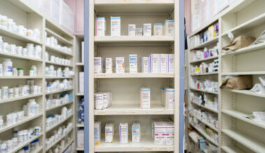 UK ‘weeks away’ from medicine shortages and rising drug prices if Iran war continues, experts warn