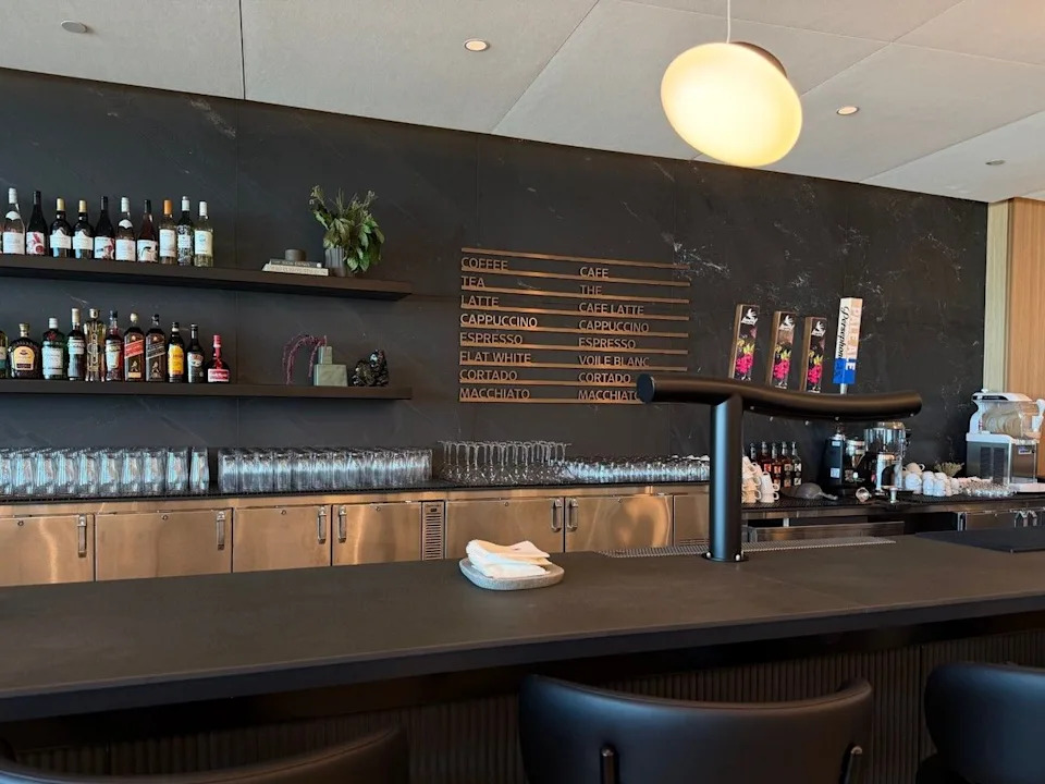 The bar inside the new Air Canada Café location inside the domestic C concourse.