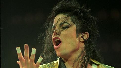 Michael Jackson abused boy, 10, during 1993 Israel visit