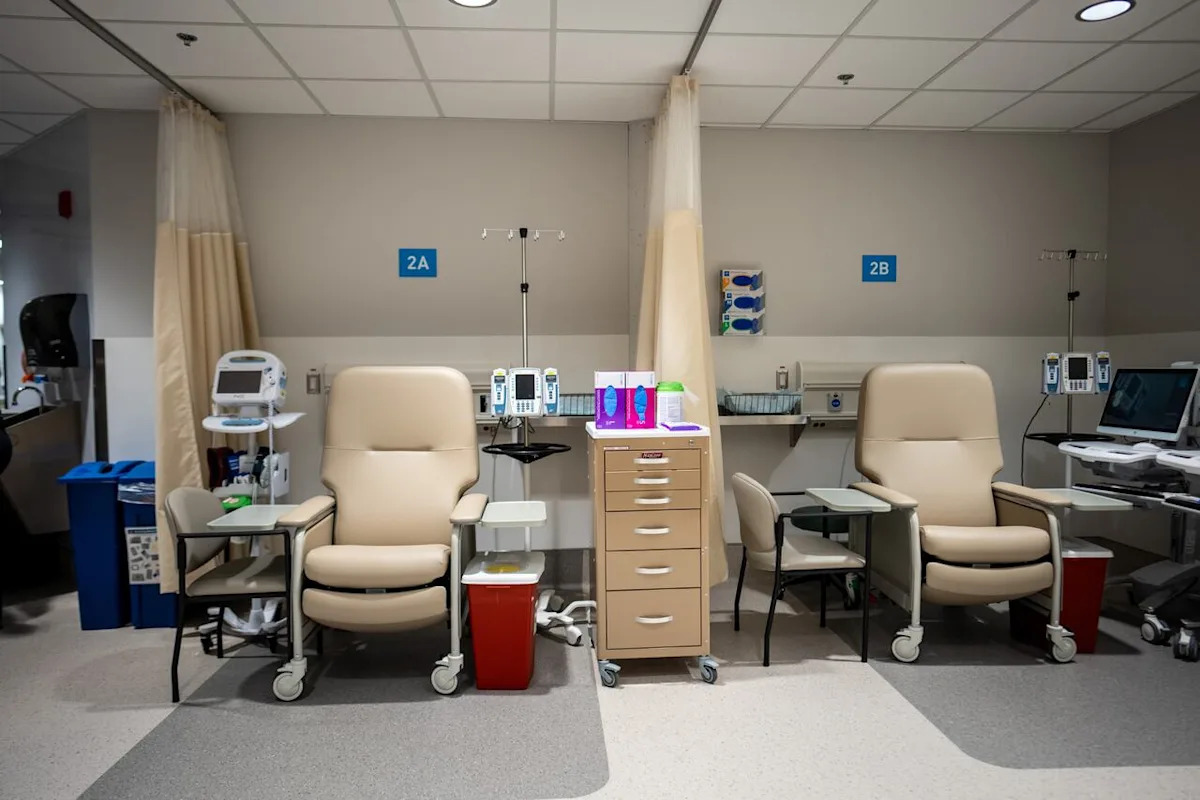 Chemotherapy treatment expanded at Surrey Memorial Hospital