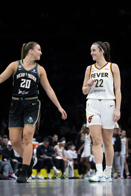 BROOKLYN, NEW YORK - APRIL 25: Sabrina Ionescu #20 of the New York Liberty and Caitlyn Clark #22 of the Indiana Fever exchange words during game at Barclays Center on April 25, 2026 in Brooklyn, New York. NOTE TO USER: User expressly acknowledges and agrees that, by downloading and or using this Photograph, user is consenting to the terms and conditions of the Getty Images License Agreement. (Photo by Michelle Farsi/Getty Images)at Barclays Center on April 25, 2026 in Brooklyn, New York. NOTE TO USER: User expressly acknowledges and agrees that, by downloading and or using this Photograph, user is consenting to the terms and conditions of the Getty Images License Agreement. (Photo by Michelle Farsi/Getty Images)