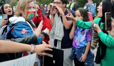 Ottawa's 'bubble bylaw' could take effect this summer