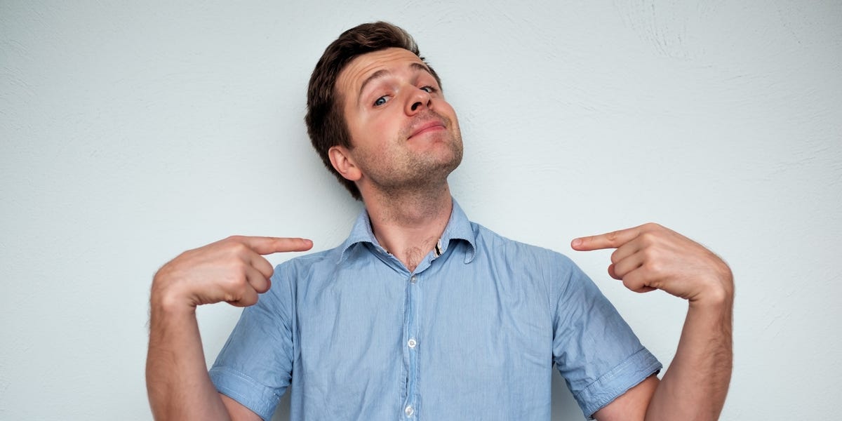 Experts Explain Common Signs of Narcissistic Personality Disorder