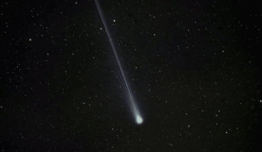 A Rare Comet Is Skimming Past Earth This Weekend, And You Can Spot It!