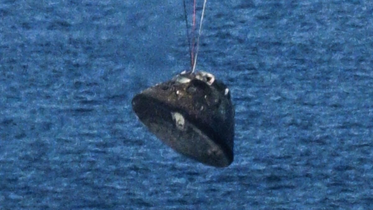 NASA Sets the Record Straight on That ‘Missing Chunk’ of Artemis 2’s Heat Shield