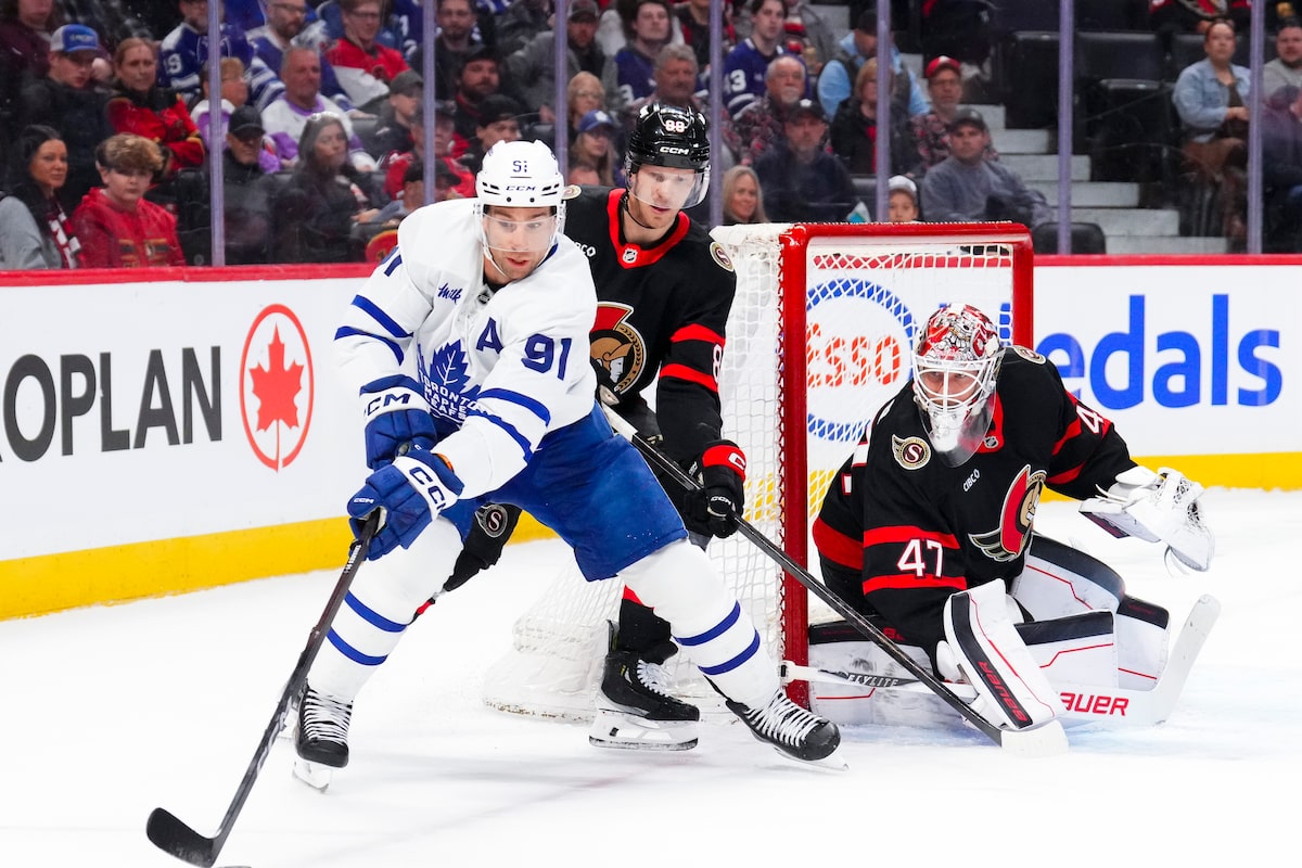 Short-handed Senators down Maple Leafs 3-1