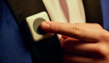 Button, an AI Gadget From Former Apple Staff, Is Giving a Whole Lot of Nothing