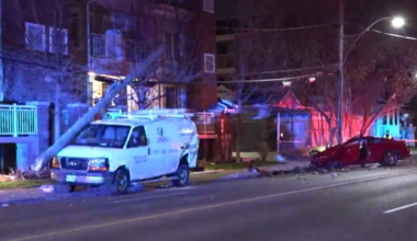Man seriously hurt in east Toronto collision