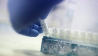 Vancouver doctor hopes Canadian Infertility Awareness Week starts much-needed conversations