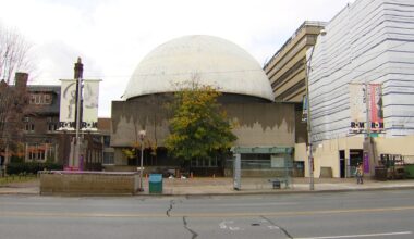 McLaughlin Planetarium being demolished after over 5 decades in Toronto