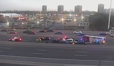Hwy. 401 issues in both eastbound and westbound lanes