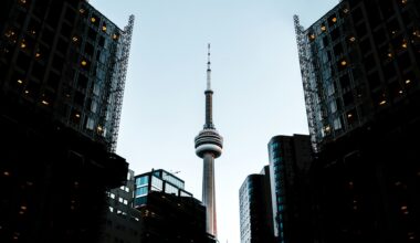 Canada’s Rich Are Defaulting On Mortgages At 2x The Rate of Smaller Loans