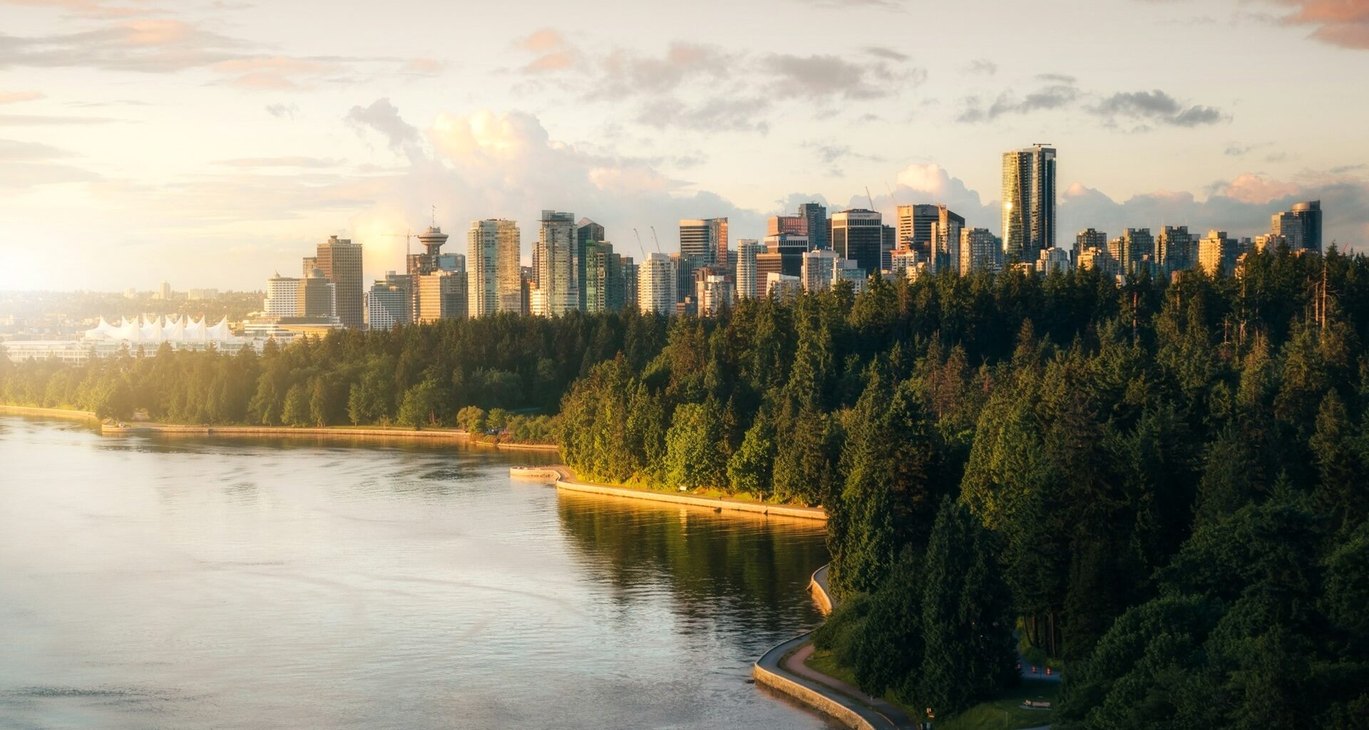 Canadian Housing Starts Fall As Vancouver Slumps, Toronto Still Lags