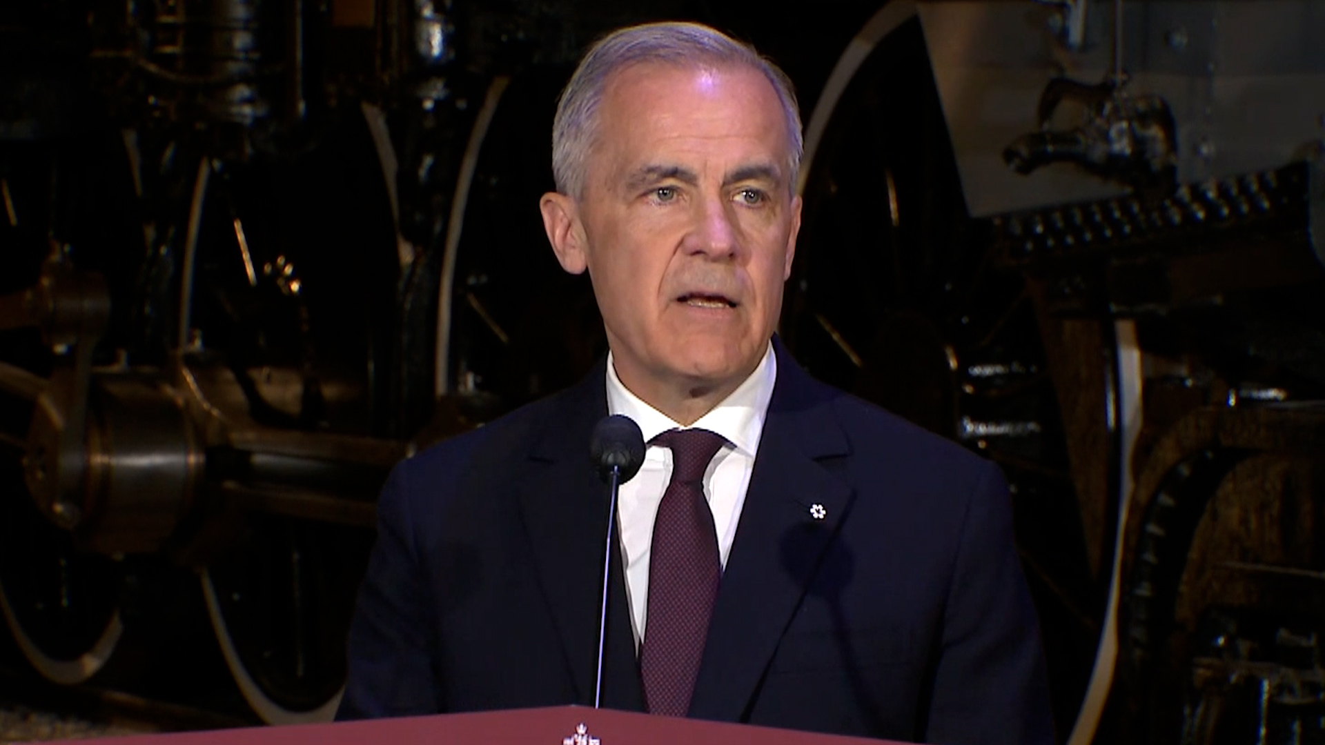 Click to play video: 'Mark Carney unveils Canada’s 1st sovereign wealth fund with $25B endowment'