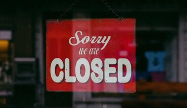 What's closed and open in Mississauga, Ontario