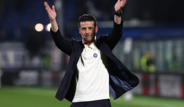 COMO, ITALY - APRIL 12: FC Internazionale coach Cristian Chivu celebrate the victory at the end of the Serie A match between Como 1907 and FC Internazionale at Giuseppe Sinigaglia Stadium on April 12, 2026 in Como, Italy. (Photo by Marco Luzzani/Getty Images)