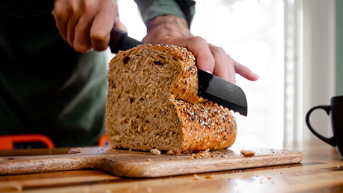 Scientists Reveal Why Bread Can Cause Weight Gain Without Overeating : ScienceAlert
