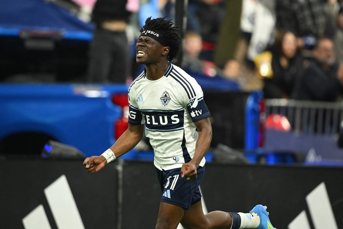 Whitecaps blank Sporting Kansas City 3-0
