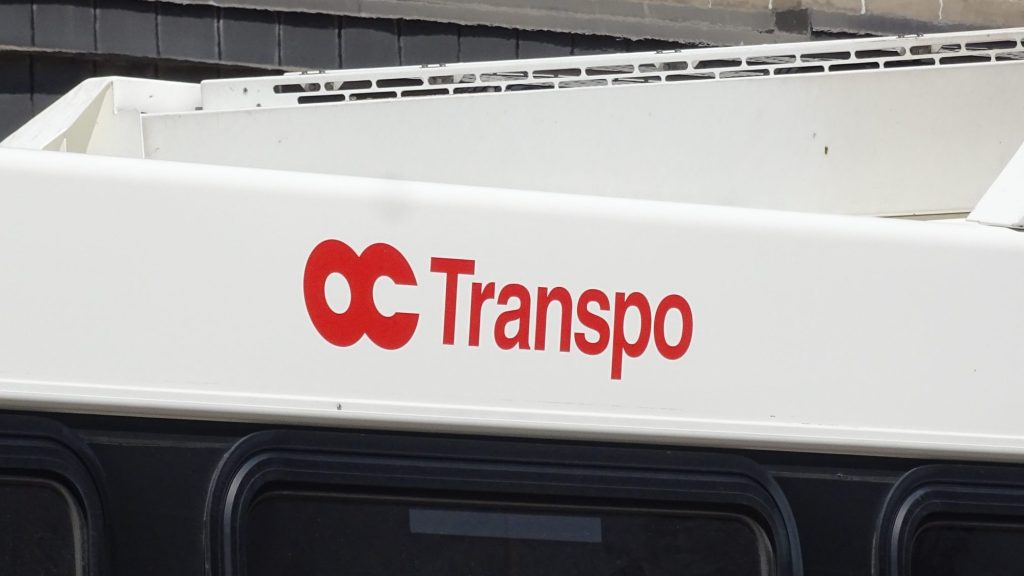 Woman charged after making threats to passengers on OC Transpo bus