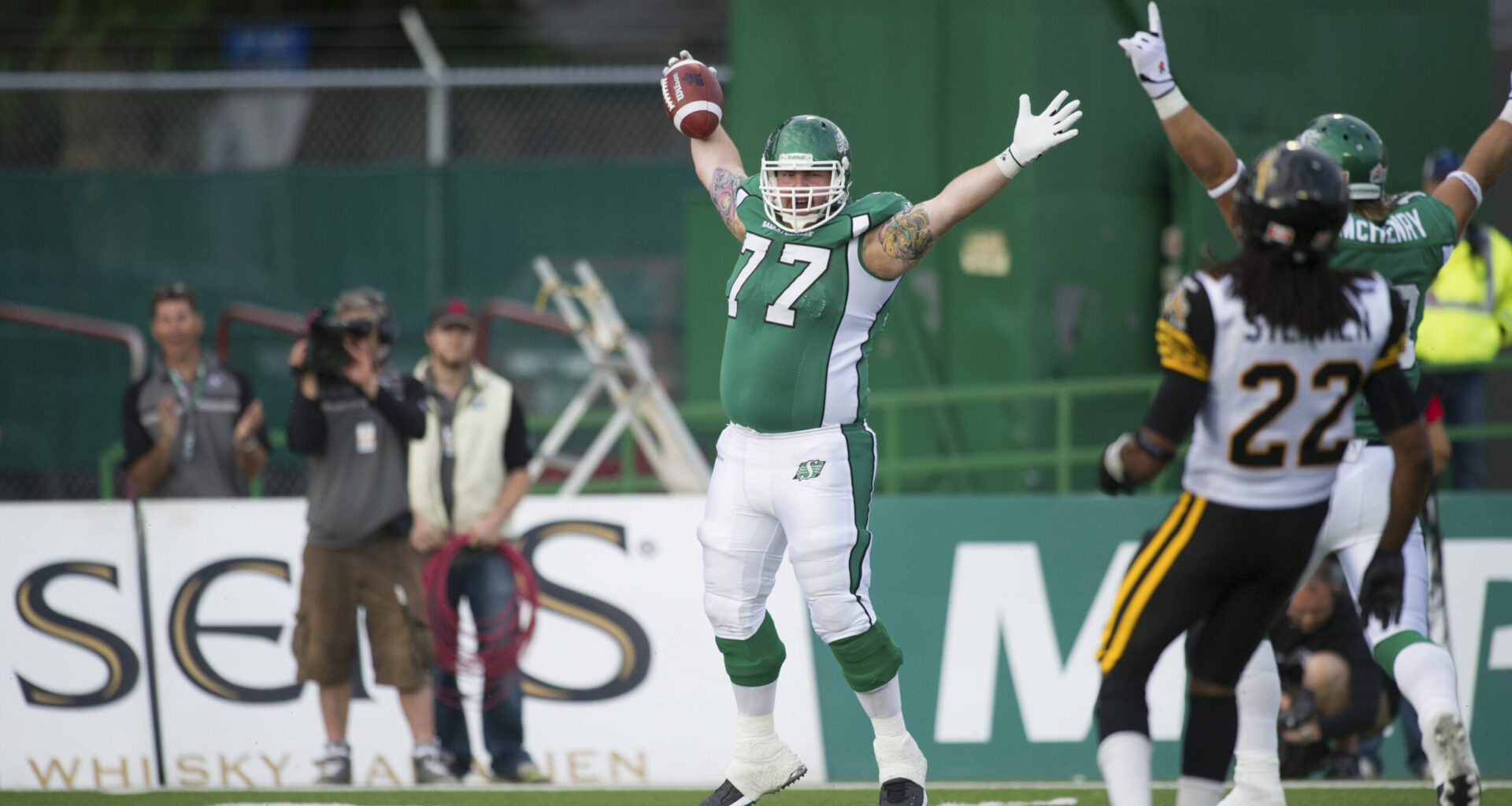 ROBSERVATIONS: Linemen who crossed the goal line … marvelling at McCallum … fitting farewell for Hus … Bagg’s 341-yard game … and hello to Hannah Rugg