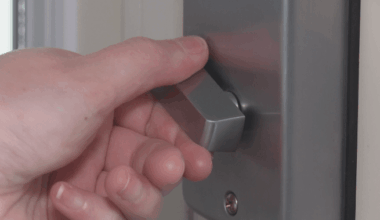 Calgary woman warns homeowners after intruder broke in while she slept metres away - Calgary