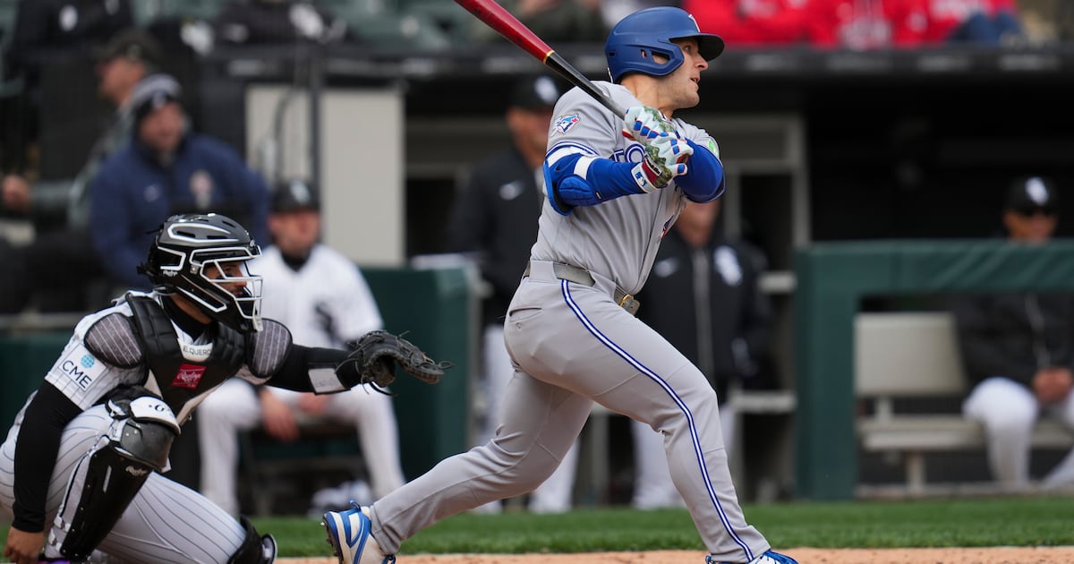 Toronto Blue Jays’ Daulton Varsho exits vs. Arizona Diamondbacks with left knee discomfort