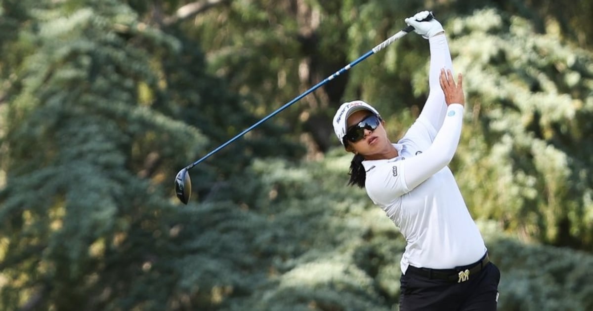 Sei Young Kim shoots second straight 65 to take LPGA Tour lead in Los Angeles