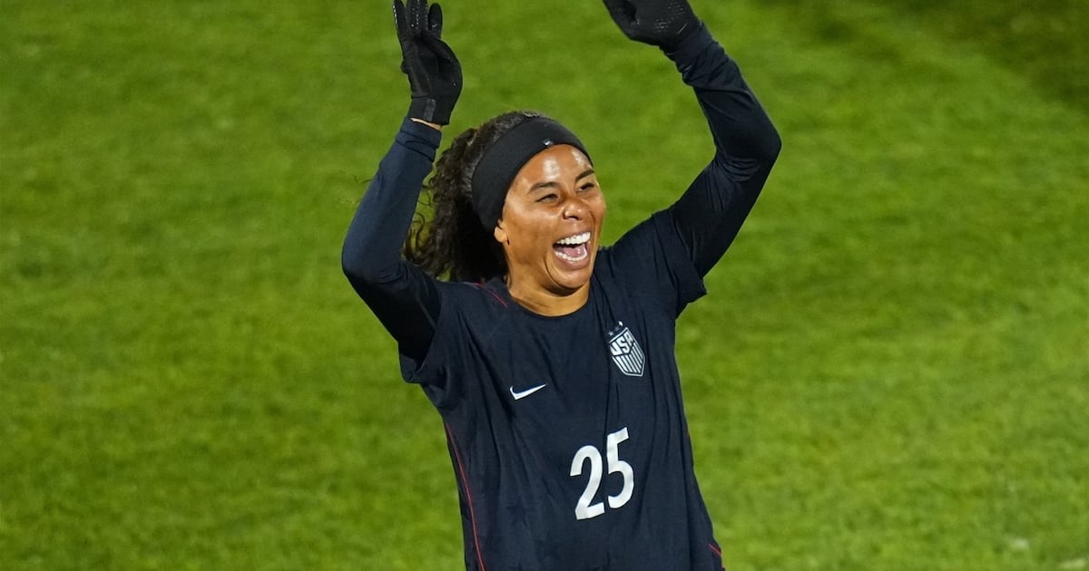 Kennedy Wesley scores first international goal as USWNT beats Japan