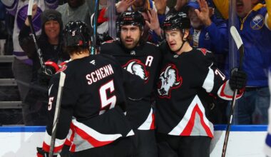 Jason Zucker scores go-ahead goal as Buffalo Sabres beat Tampa Bay Lightning