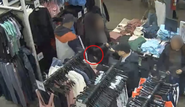 Theft caught on camera at Toronto Premium Outlets