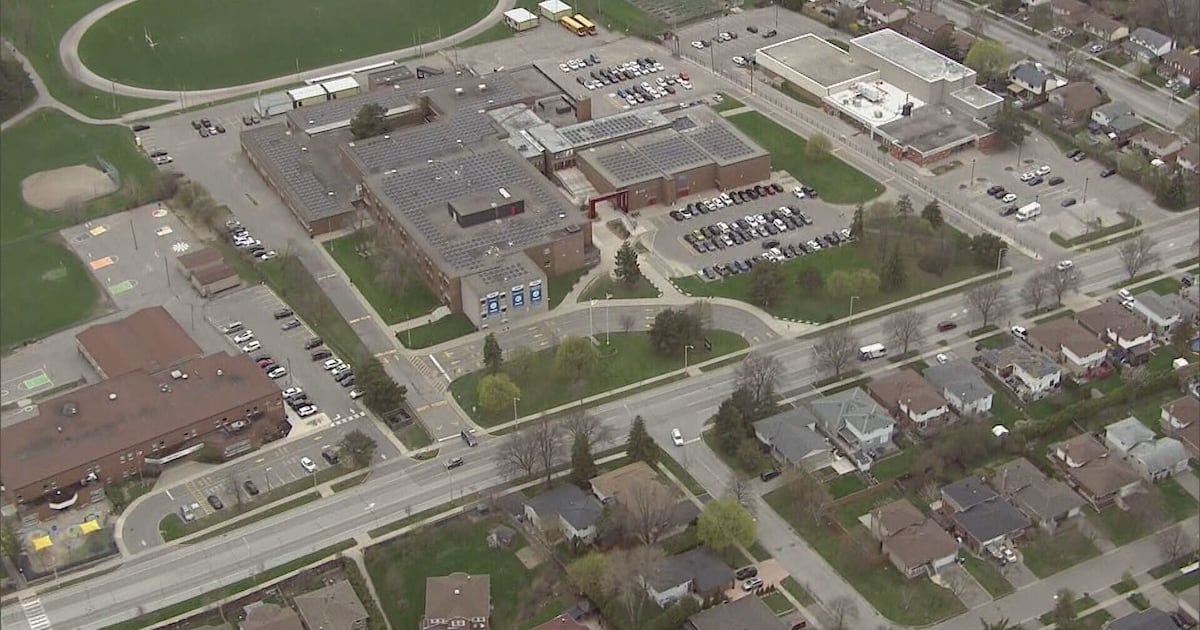 Teen stabbed near Brampton school, suspect arrested