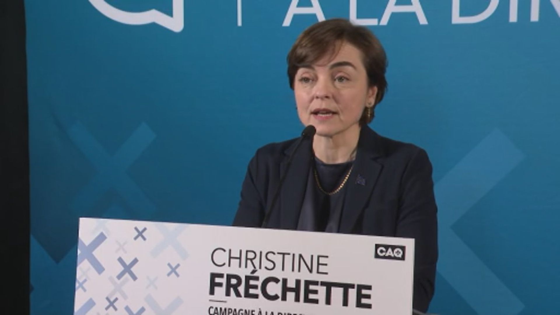 Click to play video: 'CAQ hopefuls Fréchette and Drainville face off in first leadership debate'