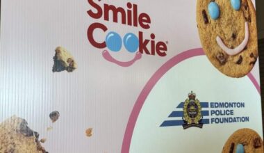 Smile Cookie campaign underway in support of Edmonton Police Foundation - Edmonton
