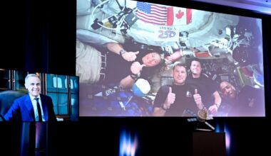 Carney talks inspiration and teamwork in call with astronaut Jeremy Hansen