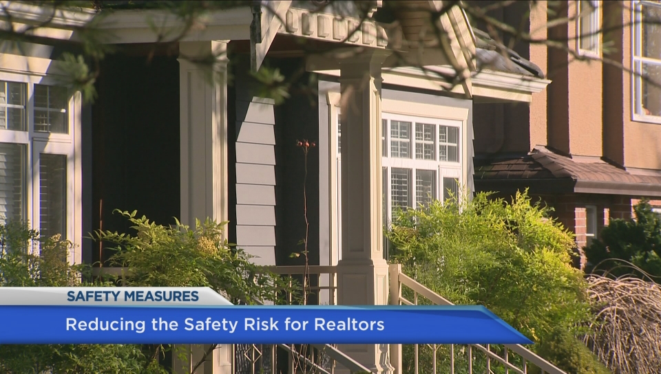 Click to play video: 'How realtors can protect themselves in open houses and private showings'