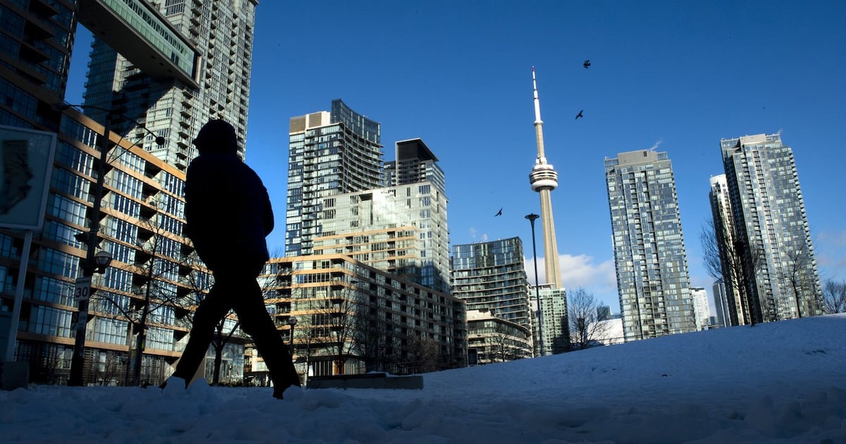 Toronto condo sales hit 35-year low