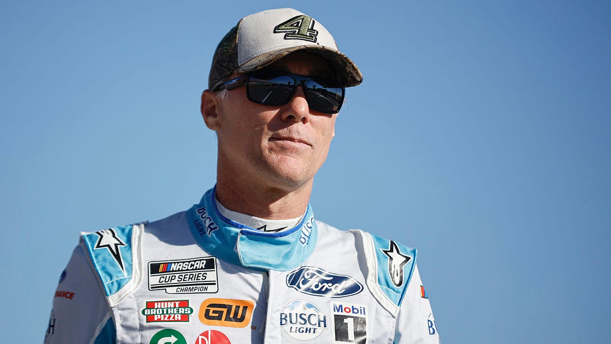 Kevin Harvick walking the grid at Talladega Superspeedway during NASCAR qualifying