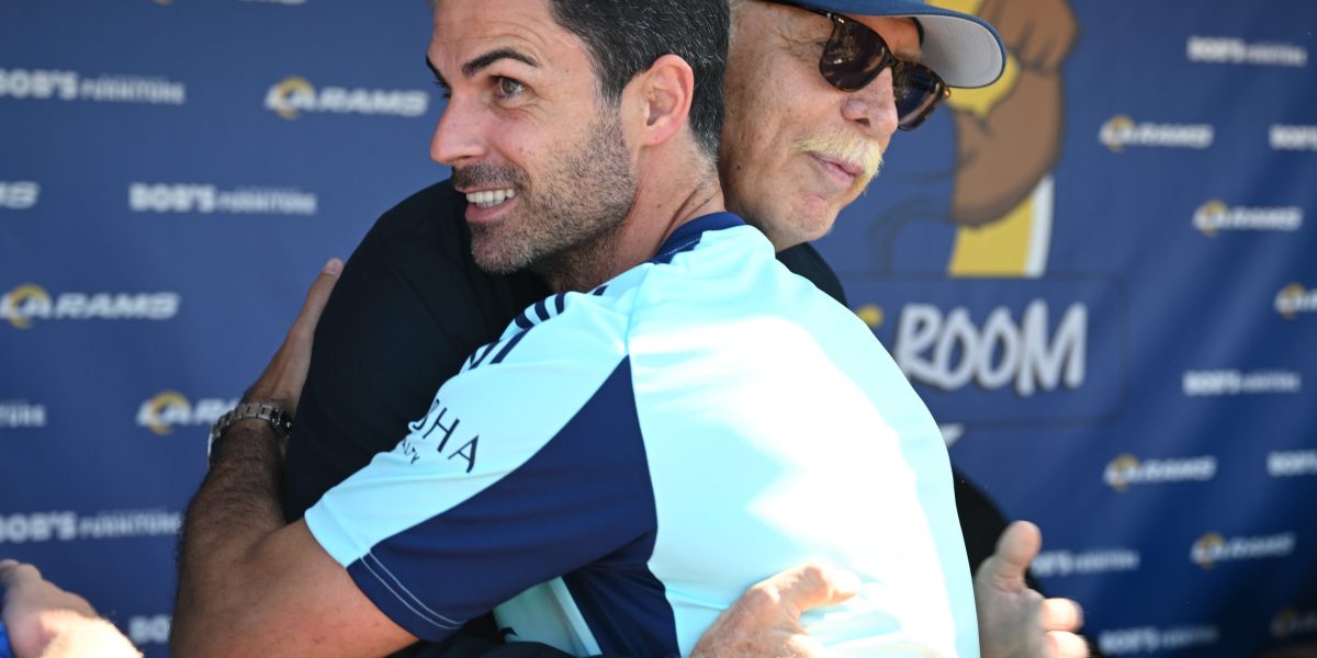 Why American billionaires are abandoning Wall Street for English soccer clubs