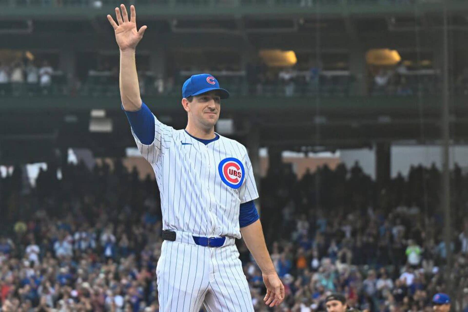 Starting pitcher Kyle Hendricks #28 of the Chicago Cubs waves to the crowd after being relieved in the eighth inning against the Cincinnati Reds at Wrigley Field on September 28, 2024 in Chicago, Illinois.