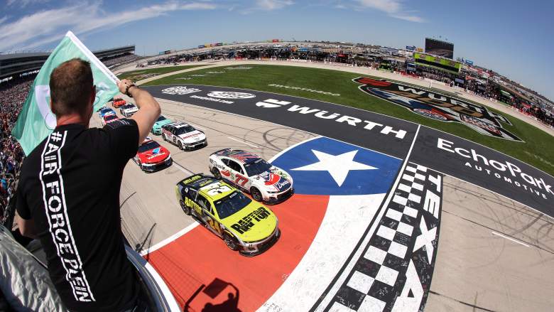 NASCAR Cup Series field takes the green flag at Texas Motor Speedway Würth 400 race start