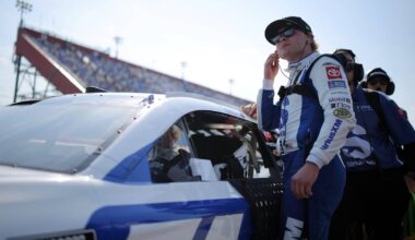 NASCAR Cup Series at Bristol odds, picks for Food City 500: Kyle Larson, Ty Gibbs look ready to win