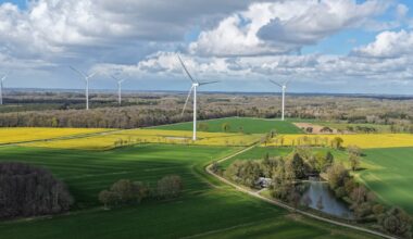 Europeans want more renewables, even if it increases energy bills – POLITICO