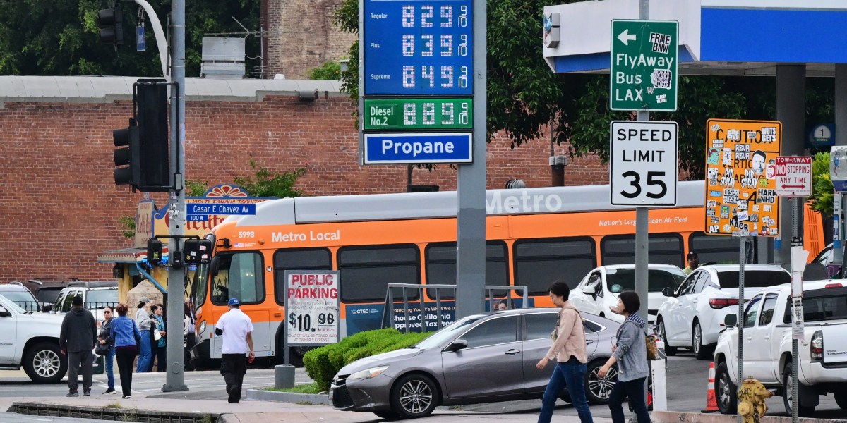 Deutsche Bank asked AI if it will solve the economy’s inflation problems. The robots answered