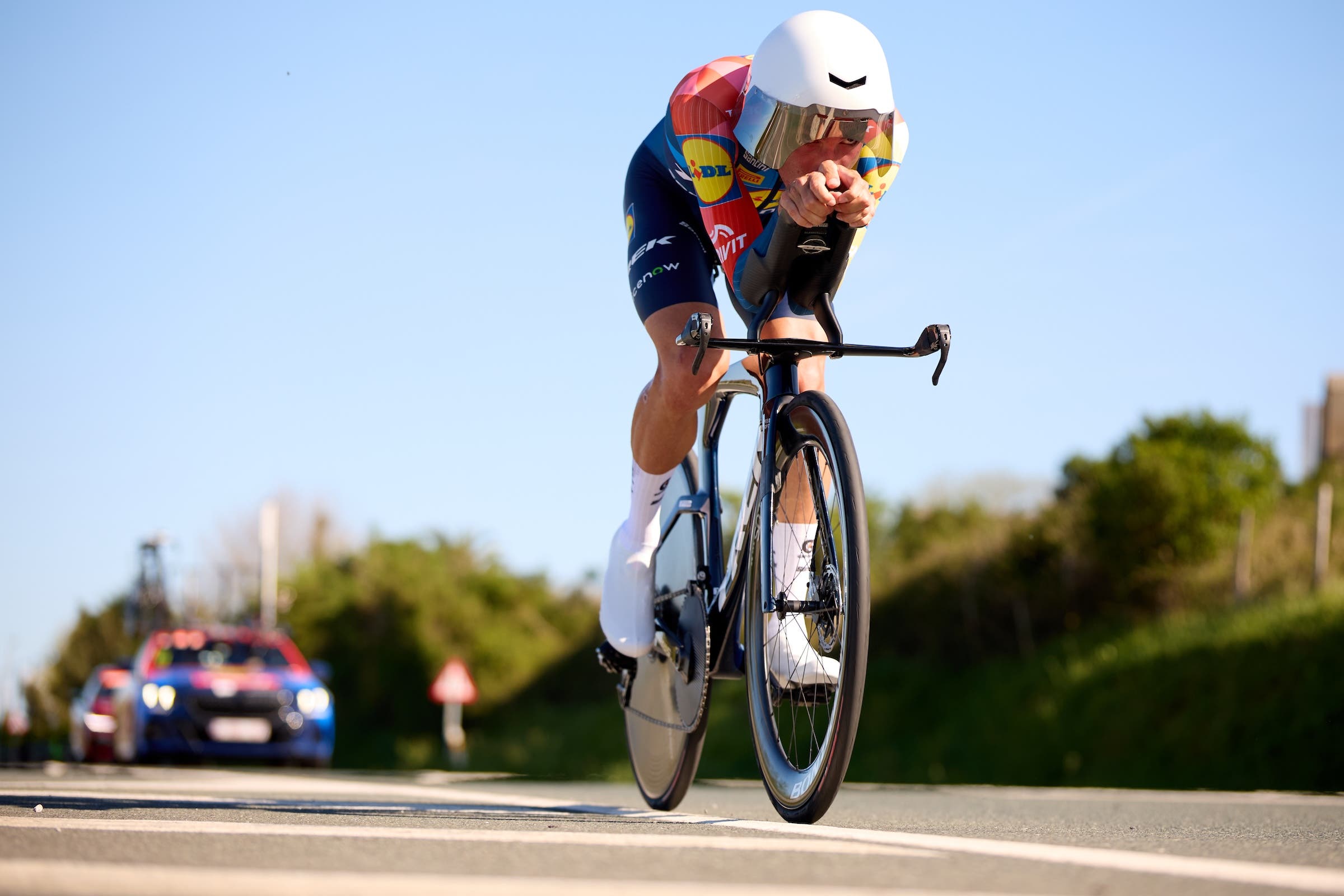Juan Ayuso (Team Lidl - Trek) riding in the stage 1 time trial getting the Itzulia Basque Country, race underway (Photo: Ion Alcoba Beitia/Getty Images)