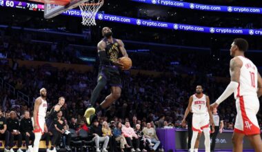 LeBron, Lakers take Game 2 over Rockets, spoil Kevin Durant’s return