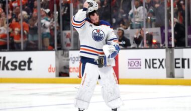 Edmonton Oilers’ playoff goaltending is a problem once again