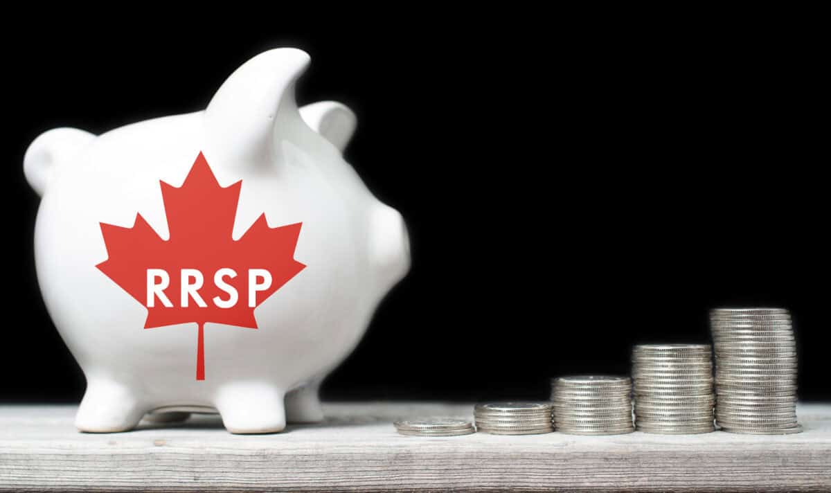 How Much a Typical 45-Year-Old Has in TFSA and RRSP Accounts