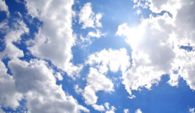 Tomorrow's Weather Calgary (Apr 29): Clear Skies, Mild 15°C